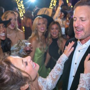Chris Harrison Instagram - “As much as we wanted an intimate weekend for our wedding ceremony in Napa, we also wanted to celebrate getting married with all the great friends we have — hence this bigger party,” Lauren Zima tells PEOPLE of her two wedding ceremonies. “Doing the second event in Austin [where the couple lives full-time] gave us the ability to include all of our friends, and also made sure that we didn’t leave our wedding feeling like we didn’t even see any of our loved ones — a story we’ve heard before.” 🤍 

Tap our bio link to see all the photos from Chris Harrison   Lauren's special days! | 📷: @joeycarman