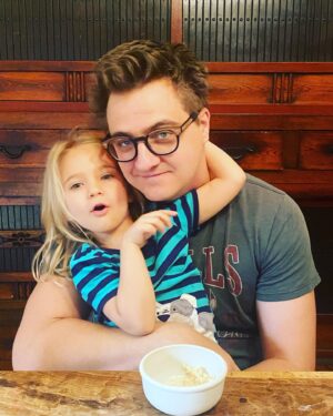 Chris Hayes Instagram - Mornings with my little squdget. 📷 @kateashaw