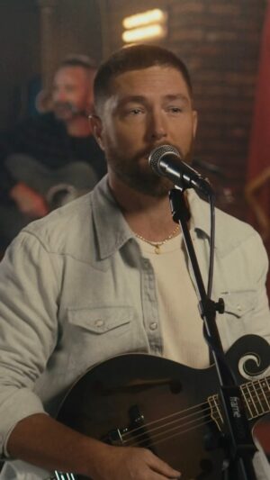 Chris Lane Instagram - The Deluxe version of my EP From Where I’m Sippin’ is out now featuring an acoustic version of “Mistake” and more! I hope y’all love it. Check it out now at the link in my bio.