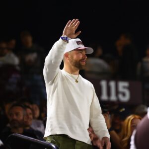 Chris Lane Instagram - Welcome to The Dude, @iamchrislane! 

#HailState🐶