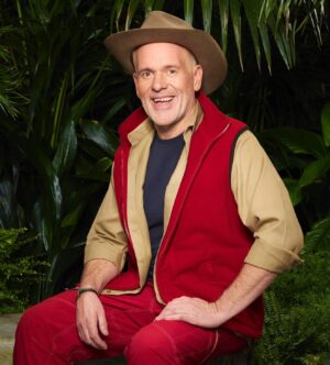 Chris Moyles Instagram - 👀🕷️🐍 He’s going into the jungle!

@imacelebrity starts this Sunday at 9pm on ITV 🤩

#imaceleb