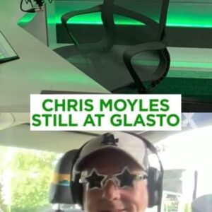 Chris Moyles Instagram - @chrismoylesofficial is still on Worthy Farm… 

#glastonbury #glastonburyfestival #glastonbury2023 #glastonburyfestival2023