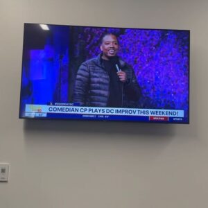 Chris Powell Instagram - Dark Side of the Moon tour is underway. Just did my first press about it on Fox5 in DC. 4 more shows this weekend at the @dcimprov. Check me out! ***That second slide was me walking away from a nigga tryna tell me his life story about how he should’ve been a comic and @blee313 knows how much this happens to me and how I always have to walk away because I can’t stop laughing in peoples face, it’s awkward but I promise it will crush you more if/when I bust out laughing at your story*** just some added context