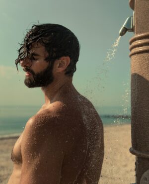 Chris Salvatore Instagram - Outdoor 🚿 for @pumpmagazine 🥰