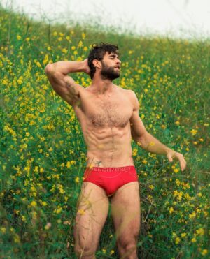 Chris Salvatore Instagram - Summer in Arizona 🌡️☀️ makes me want to walk around in my underwear all day. 🥵