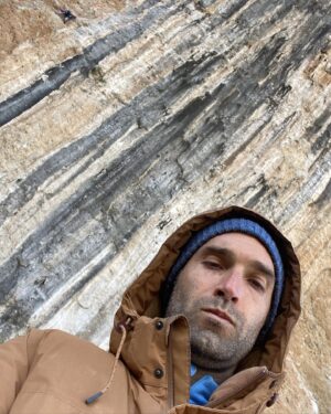 Chris Sharma Instagram - The season has come to an end for me on my project “Le Blond” in Oliana.  Its been a great run and I feel like I made some important progress.  One of the hardest things I’ve seriously tried with out a doubt.  One of the biggest challenges was building my power endurance to be able to climb the bottom (9b) section easily to be able to imagine linking it with the upper boulder problem. 
  The daily grind on something so hard for me can be mentally really challenging and one thing that was really cool to explore was working to celebrate the small progressions (no matter how small they might be). I’m really happy how I was able to use this approach to stay psyched day in day out through the last 4 months.
 It’s been great to bring this thing back to life after a number of years off it and on the same note find my own personal groove and purpose within climbing.  I’m very happy to have built a strong base in this climb and I plan use that to keep the focus  for the coming seasons.  Thanks to everyone who has been a part of my journey out there this season.  I look forward to throwing down with you all again in the next season! 
 For those of you interested in the difficulty of Le Blond have a look at the breakdown from Darth Grader.  I have to say , that grades are the least sexy part of our sport but for those of us that live and breathe climbing it’s pretty interesting to geek out on that stuff and Darth Grader is an interesting tool to give a bit of objectivity to it all. What do you think?
 

📸 @jan_novak_photography 
@prana 
@tenayaclimbing 
@petzl_official 
@trublueclimbing 
@sharmaclimbing