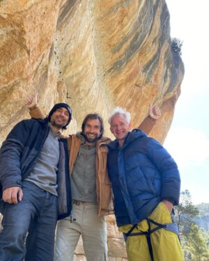 Chris Sharma Instagram - So many things to say right now that I don’t even know where to start. 
 Climbing Sleeping Lion this week was an incredible culmination to a deep physical and mental experience and one of the best and hardest  climbs of my life!
 After almost 30 years, it’s incredible to still feel so much passion for climbing.  The places it takes us are incredible (on the outside and on the inside).
So much gratitude to my family , friends , and an amazing team for the support along the way but especially to my wife @alarconjimena ❤️❤️❤️for all her patience and support and to my kids Alana and Julian.
And thanks to you all!🙏🙏🙏

I wanted to dedicate this climb to all the middle aged people. I know how much of a challenge it is to try and balance it all (and believe me I’m such a beginner in so many ways). I hope this can inspire you to awaken your own sleeping lion and claw your way to your dreams! 

Stay tuned for some send footage coming soon! 
Shout outs and thanks to
@prana 
@tenayaclimbing 
@petzl_official 
@trublueclimbing 
@sharmaclimbing 
📸 @giancolafoto 
@joseramontorrezea 
@arbonestoni 
@bruceandalisa 
@mikebbeck 
@marc.lemenestrel 
@brettlowell 
@meaganmartin89 
@mikecall 
@isaac.estevez 
@christoph_hanke 
@prideofgypsies 
@yobasecamp 
@gilfurri 
@joshlowell 
@rxr_sports 

#pranaadventurer