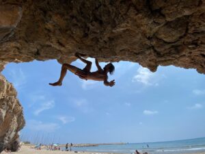Chris Sharma Instagram - A nice day at the local crag.
Loving the #pranaoriginals collection. 
Who else feels the nostalgia when they see that old logo? It transports me to a different era of my life , before kids and  our business when life was a lot simpler. Back to the basics.
@prana 
#pranaadventurer 

📸 @alarconjimena ❤️