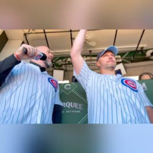 Chris Sullivan Instagram - A day to remember! @cubs #cubs #chicago #wrigleyfield #throwback