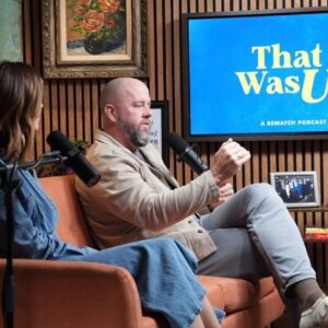Chris Sullivan Instagram - Who better to debut the first interview episode of #ThatWasUs than the one and only Dan Fogelman?!? What went into writing #ThisIsUs? How was he able to surprise us with bombshell reveals that left us hanging week after week?? Find out in the second ep, available wherever you get your podcasts!💛

📸 @sara_wehrheim