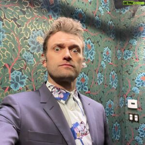 Chris Thile Instagram - Quick report from the Celebrants campaign trail: @jimmykimmel and the whole @jimmykimmellive team are a freaking joy to make music for/with. Also, if you need further evidence that @sarawatkins is punk AF, track down this whole performance of “Where the Long Line Leads.”

The cortados in pics 4 and 5 are entirely unrelated. Just…I made them earlier this week and wanted to show you because they almost look like something an actually competent barista might make for themselves if they were in a hurry?