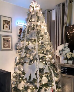 Christian Banks Instagram - & You don’t ever come to where I stay at, you’d just rather stay up in your New York Condo. Let me At least show you my side of things..... 

_

Happy Holidays, my last Christmas in the Bronx 😩