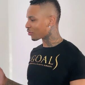 Christian Banks Instagram - The best thing about working is doing something that makes you happy 💪🏽 and you get to meet beautiful women like @therubirose … we performed laser hair removal… Ps SHE IS THE SWEETEST GIRL I EVER MET. 

_