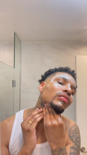 Christian Banks Instagram - My TOP 5 Skin Care products 

_____

1. #urbanskinrx 
2. #glowrecipe 
3. #glamglow 
4. #tatcha 
5. #lamer