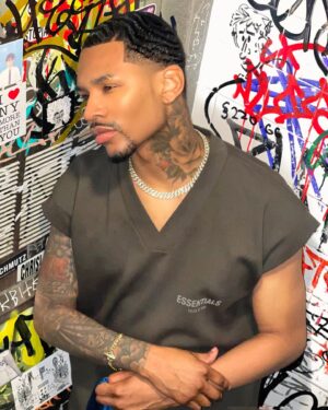 Christian Banks Instagram - This is totally my Wave Era. Can I get a “🌊 “emoji 

____
 I been cutting my own hair so the back looks crazy but the front HIT LIKEEEE.