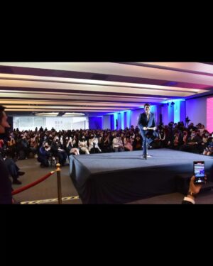 Christian Burgos Instagram - Muchas gracias ❤️❤️🔥🇲🇽🇰🇷
Esperemos que este primer encuentro México-Corea 2022 sea el inicio de muchos más en el futuro.

Siempre seguiré pensando en ustedes y creando estos encuentros que no se habían hecho antes.

멕시코 외교부와 함께 만든 
최초'멕시코와 한국의 만남' 
대성공 🌟✨

외교부장관님, 멕시코 대사님, 한국 대사님
대한민국 대기업의 회장님 및 관계자
그리고 40여개 언론 매체와 함께 했습니다
