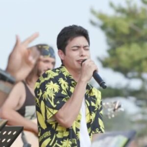 Christian Burgos Instagram - Esto pasa cuando le das Kpop a un mexicano 🔥❤️