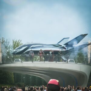 Christian Fuhlendorff Instagram - #reklame. Samarbejde mellem Hva så?! og @disneylandparis. Som lytter af min podcast, kan I ikke have undgået at høre om min tur til #DisneylandParis. Dagens afsnit af Hva så?! er faktisk indspillet i #AvengersCampusParis, hvor jeg gik en tur med min skønne hustru @karina_feldborg_fuhlendorff. Tjek det ud, for du får også at vide i afsnittet hvordan du kan vinde 4 billetter til Disneyland Paris.