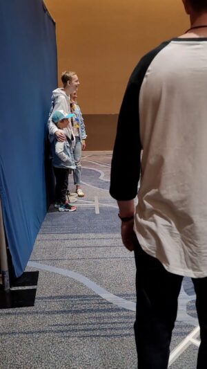 Christian Ganiere Instagram - Thank you so much to all the #Fans that came out to #strangerconchi #strangercon #strangerconchicago It's been such an honor to be a part of it and such fun meeting you all. Thank you for making me feel so welcome. You guys Rock! @creationent You guys Seriously know how to put on a Spectacular Con!!
.
.
.
#strangerthings #NumberTen #IamNumberTen #Iam010 #Hawkinslab #strangerthingsedit #strangerthingsedits 
#netflix #netflixseries #strangerthings4 #hawkinsnationallab #rainbowroom #strangerthingscast #upsidedown #elevenstrangerthings #dufferbrothers #strangerthingsfan #theupsidedown #hawkinsnationallaboratory #strangernumbers #hnl #christianganiere 
@strangerthings4.updates 
@strangerthings4.updates
@stranger4news
@strangerthingsnetfliix
@thestrangerhell
@strangerthingslab