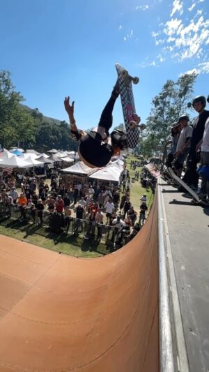 Christian Hosoi Instagram - @bornfreeshow 2024 !! ❤️❤️
I had the best time ever this weekend !! 

Thanks for all the fun @christianhosoi @buckylasek @mikemcgill @stevecaballero @reefeo @sk8tlynwest @klarakermoade @cj_hawker @stuntmanjake2011 @zen_dickson @bennettharada @ibeborden @themr.endo @yodaaabomb @stevevandoren @doubleddunc