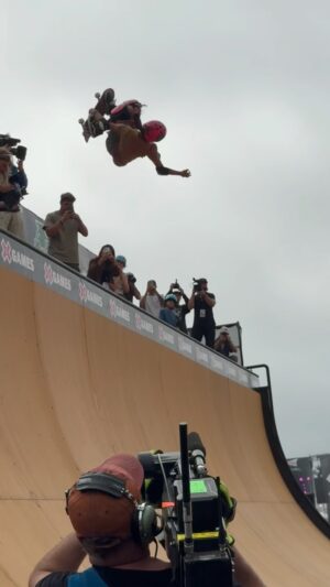 Christian Hosoi Instagram - ARISA TREW TRULY GAVE IT HER ALL TODAY GOING FOR THE 900 AND PUT IT ALL ON THE LINE FOR SKATEBOARDING AND ALL OF THOSE WHO WERE IN ATTENDANCE AND WATCHING AROUND THE WORLD!! @xgames PROUD OF YOU FOR PUSHING PAST THE TIME LIMIT AND I KNOW YOU WOULD  HAVE LANDED IT OF YOU HAD ANOTHER 10MINUTES 🤙😎🔥 @arisa_trew TEAM HOSOI REPRESENT!!! YOU ARE A TRUE INSPIRATION TO EVERYONE WHO LOVES SKATEBOARDING!!!!! ❤️🙏🏽❤️