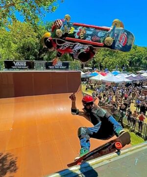 Christian Hosoi Instagram - HAD A BLAST DOING DOUBLES w/ @bennettharada ON THE @vansskate @vans VERT RAMP @bornfreeshow 2024 📸 @mikemcgill TEAM HOSOI WAS IN DA HOUSE!!!! @hosoiskateboards 🔥⚔️🔥 THANK YOU FOR ALL THE LOVE and CHEERS!!! 🤙😎❤️
