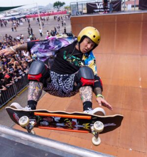 Christian Hosoi Instagram - @christianhosoi wearing the S1 Retro Lifer Helmet “Best fitting certified helmet I’ve ever worn” - Christian Hosoi 

@vansskate demo @novaluesfestival 
📸 @trewphotography 

#skateboarding #s1helmets #hosoi