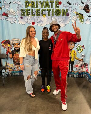 Christian Isaiah Instagram - Swipe to see my weekend in Vegas @sneakercon #photodump