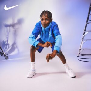 Christian Isaiah Instagram - Had a blast with @aliyahroseofficial and @nike 👊🏽

Let me know in the comments below if you love Nike as much as I do 💙 #Nike #teamnike