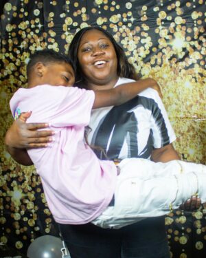 Christian Isaiah Instagram - She’s always had my back and yours too.

Follow my mom @byfaithanita

For your service, your sacrifice and your hard work, Thank you Mom! Navy Veteran’s Strong 💪🏾💙 
.
.
.
#happyvalentinesday #navyseals #navystrong #navymom #proudson #christianisaiah #navyfamily