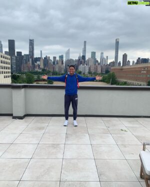 Christian J Smith Instagram - 🏙️☀️🔥