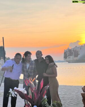 Christian Kane Instagram - This is our immediate family on #almosparadise but the family actually consist of about 200  more. When you work as long and hard as we all did on the confines of an island, hierarchy falls by the wayside. We worked under the law of gratitude and respect for that persons time. It truly felt we were building something. And we were. Very proud to finally get to show our time behind the scenes now. #almostparadisetv @almostparadisetv @amazonprime @amazonfreevee @electricentertainmentofficial @officialdeandevlin @marcroskin @samrichelle @artacuna1 @buencaminoanthony @sophiareola_ thanks for the photos @li0javier