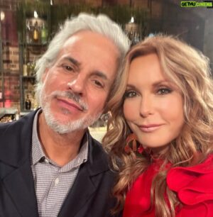 Christian LeBlanc Instagram - VOILA…La vie en rose! @youngandrestlesscbs @traceybregman1 #YR
