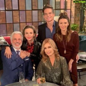 Christian LeBlanc Instagram - SWIMMING IN A SEA OF AWESOME…ALLA FAMIGLIA @theehendrickson @gregrikaart @real_jchapman @traceybregman1 @youngandrestlesscbs #FANDAYEVERYDAY #YR