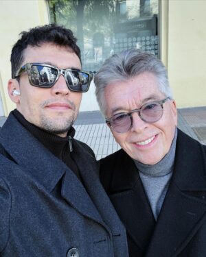 Christian McGaffney Instagram - Feliz día del padre a este papacito. Conocido como padresinho o el Alcalde del Barrio Salamanca. Si se lo encuentran caminando por Madrid, denle un abrazo de mi parte ❤️
.
Te quiero, padresinho sin Instagram! Feliz día
