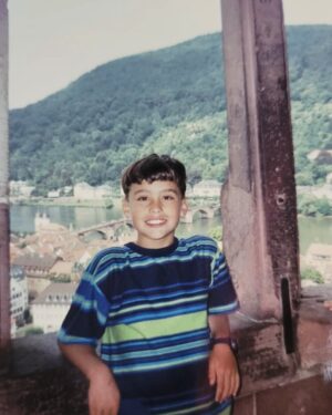 Christian McGaffney Instagram - En la eterna búsqueda del “swag” o “guaguancó” que tenía este Christian en el verano del ‘97 en algún castillo en Heidelberg.
.
#TBT