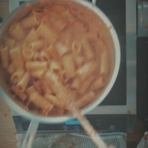 Christian Petroni Instagram - ah la vodka sauce #food @zolisnypizza 

*spoiler alert I don’t use vodka in my “vodka sauce”