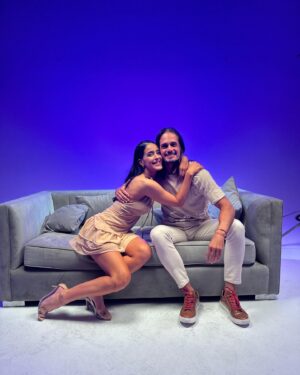 Christian Sancho Instagram - En el día nacional del actor y actriz damos por finalizado el rodaje‼️ 🎭 
Ojalá puedan disfrutarlo tanto como nosotros al hacerlo ❤️‍🔥
Ahora si, comienza la cuenta regresiva ⏰