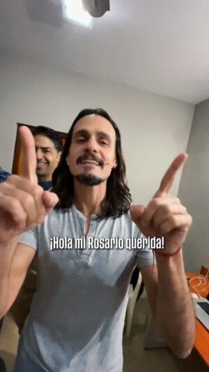Christian Sancho Instagram - ¡ROSARIO! Volvemos el 19 de julio al @teatro_astengo ⚡️ Conseguí tu entrada en el link de nuestra bio o en el teatro. ¡Los Sinvergüenzas estamos de vuelta! L@s esperamos 🔥