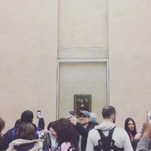 Christian Slater Instagram - Busted by my wife taking a selfie with Mona Lisa. Posting this to prove that I am not embarrassed.