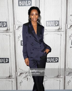 Christiani Pitts Instagram - Flash back to last week! Thank you for having me #AolBuild!! Talking the road to @kingkongbway and the magic of the show itself! Check the website for the full interview ♥️🦍♥️
Hair: @kyssheart 
Makeup: @killahcamz 
Style: @ragandbone