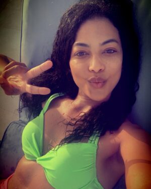 Christina Marie Karis Instagram - Unpublished JOY from my camera roll Pt. 1❤️
•
1. Sunbathing in Greece🌞
2. Eating gluten free pizza w/ my mommy and stepdad.
3. Walking through LA with lace and combat boots.
4. Meeting Naomi and Donnell. Donnell has a Netflix special coming soon. You should watch it☺️
5. Crying my eyes out at the goodness of God.
6. Walking the red carpet with my sis.
7. Drinking champagne in a sprinter van showing my mommy downtown Atlanta.
8. Wearing ALL Nick Saban’s championship rings in Nick Saban’s office, sitting on Nick Saban’s couch, PRE retirement. THISSSSSS😍

#joy #thesmallthings #lifeisgood #grateful