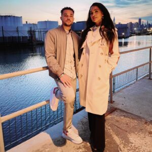 Christina Marie Karis Instagram - Me and baby boy are back tomorrow!💙
•
Find out what Richie and Dana have been up to tomorrow on @nbclawandorder #organizedcrime 10 pm!!! Gonna be...🤔...everything you’re thinking...
•
#firstfamilyofcrime #siblings #tv #nbc #lawandorderoc #family