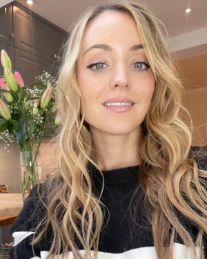 Christina Wolfe Instagram - FBI Media Promo Day
Did not wake up like this. 
💄 @lipstickkelly 
💇‍♀️ @katiejanebaileyhair
