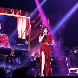 Christine Allado Instagram - What a crazy dream it was to make such incredible music together with the @manilaphilharmonic conducted by @richbeadle for 1700 strong at the beautiful @okadamanila 🎶🎵🙏🏻❤️ Director @archangel_frank was the genius behind this incredible audio visual feat for the senses. Thank you direk you are a wonder! 
Thank you to @leoalmodal for always being so gracious and generous with his talents and dressing me in this scorching hawt red number ❤️
Styling by @geanthony 👗💅💍