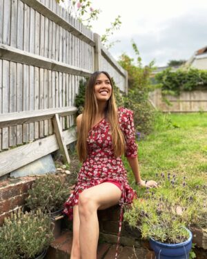 Christine Allado Instagram - Great excuse to change out of my trackie bottoms today (and brush my hair) ❤️ Thank you for the birthday love! 🎉😙💖
📸 @_gracebrady