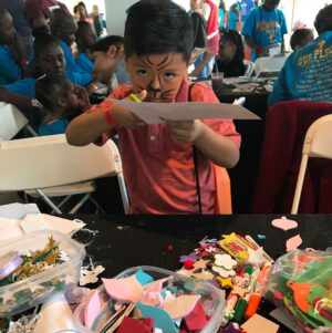 Christine Marzano Instagram - Making #handmadecards and #ornaments with these awesome kiddos #cherishedhandsfoundation #fostercare #volunteer ❤️❤️ #craftsforkids
