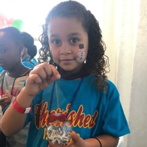 Christine Marzano Instagram - Making #handmadecards and #ornaments with these awesome kiddos #cherishedhandsfoundation #fostercare #volunteer ❤️❤️ #craftsforkids