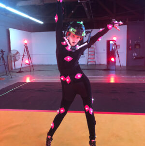 Christine Marzano Instagram - Capturing human movement. Who knew a dance background would come in handy in tech?! Merging art and science. Beauty lighting, courtesy of the helmet rig. #dnablock #mocap #avatars #femalefounders #motioncapture #womenintech #xr #ar #vr #futurist #performancecapture #storytelling #babeswhohustle