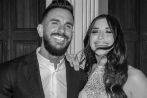 Christophe Dicranian Instagram - On a reçu hier les photos de la mairie,moi j’ai choisi en noir et blanc!!! Déjà une semaine qu’on s’est  dit oui @liamdibenedettooff je t’aime ♥️
Quelle photo préférez vous? 
.
.
.
.
.
 #fire #lifestyle #wedding #mariage 
 #couplegoal #funny #amazing #shoot #happy #life #goodtimes #life #lifestyle #weddingda